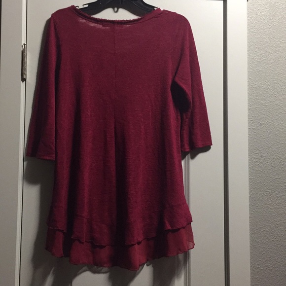 Living doll brand burgundy top size Juniors L - Picture 4 of 4